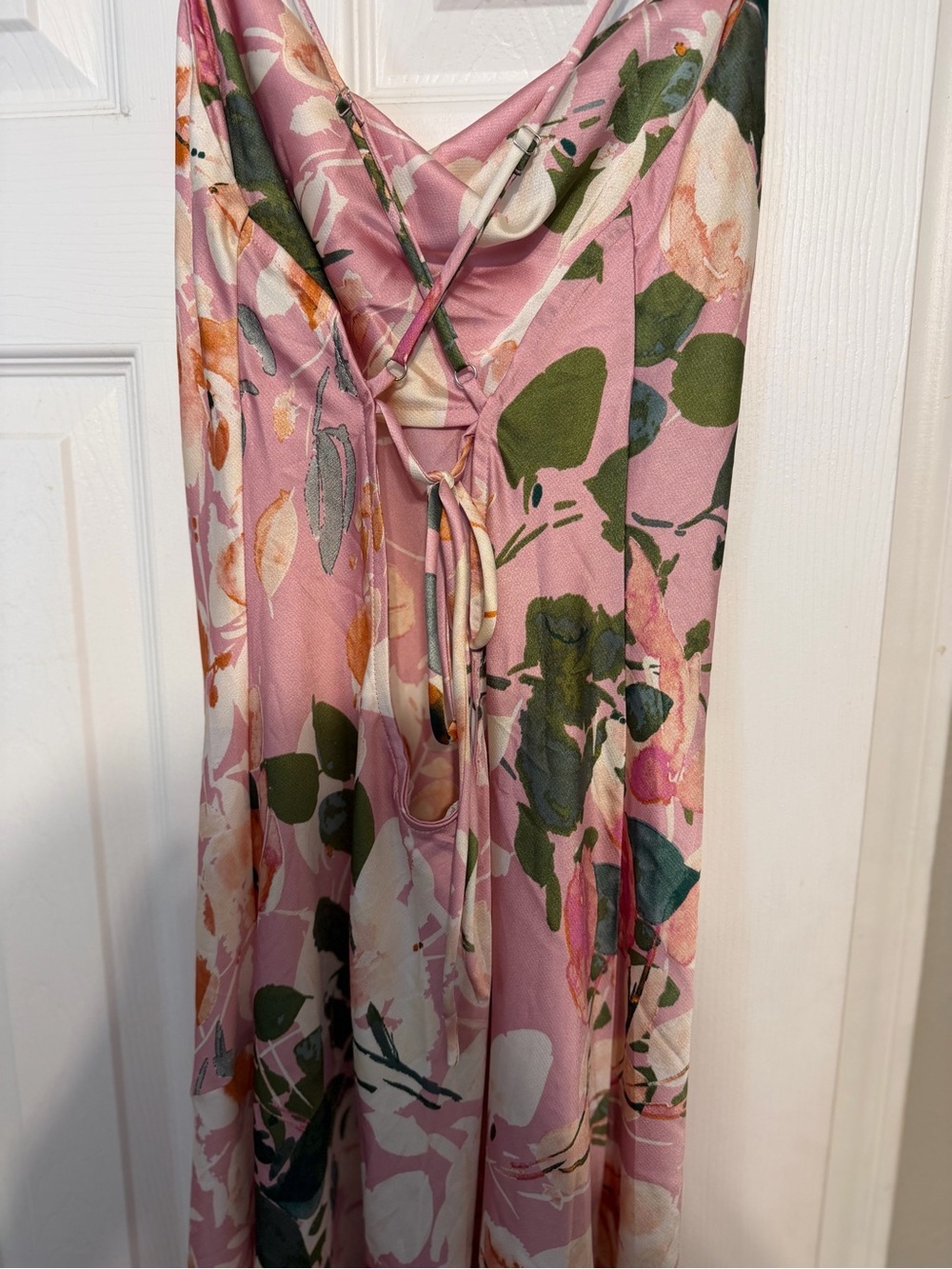12th Tribe Natalia Floral Dress - Picture 4 of 7